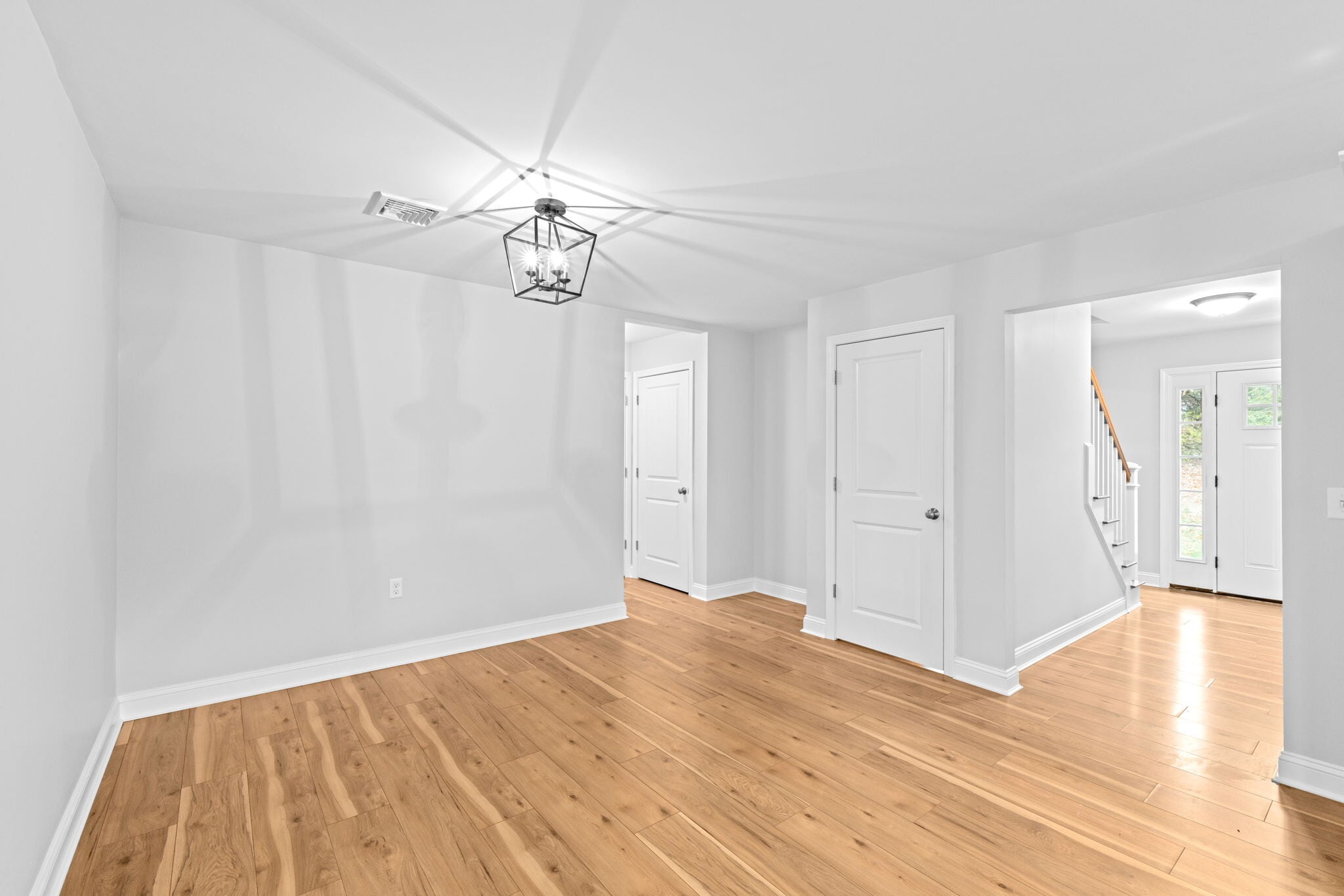 Building Photo - 145 Driftway