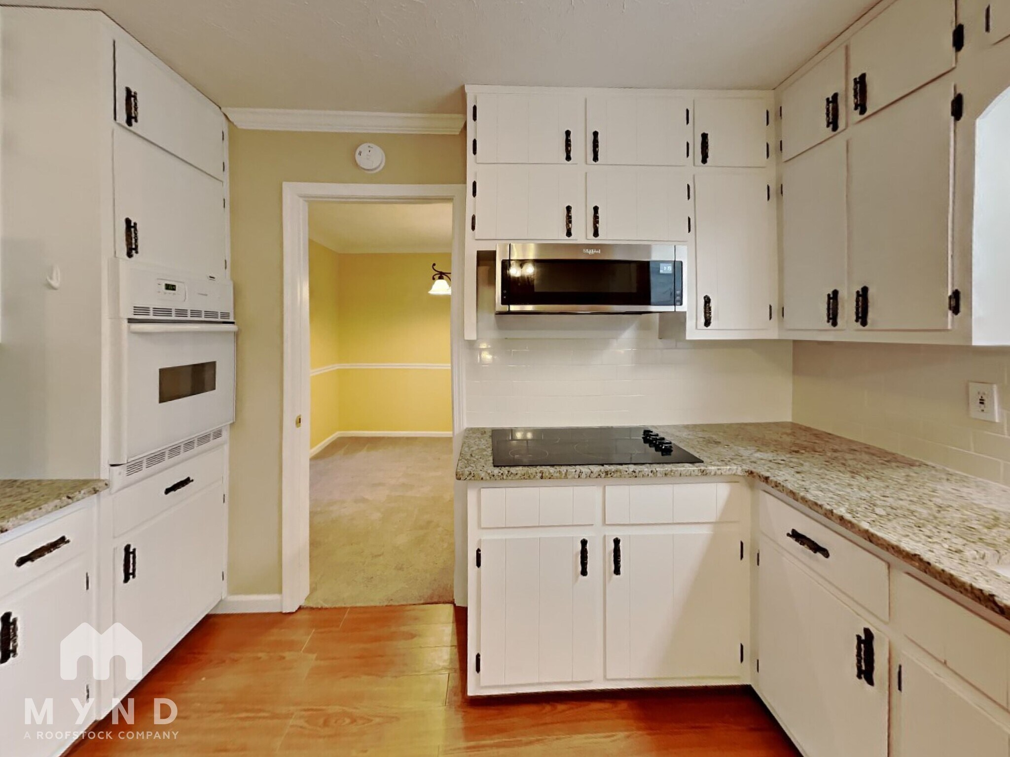 Building Photo - 1645 Brantford Dr