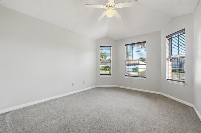 Building Photo - 955 Pacific Silver Ct