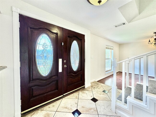 Building Photo - 7914 Oakington Dr