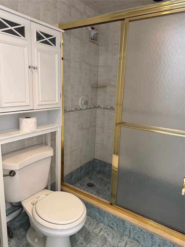 Building Photo - 3015 N Ocean Blvd