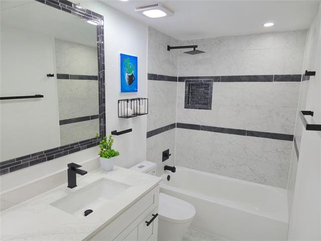 Building Photo - 7126 Holly Hill Dr