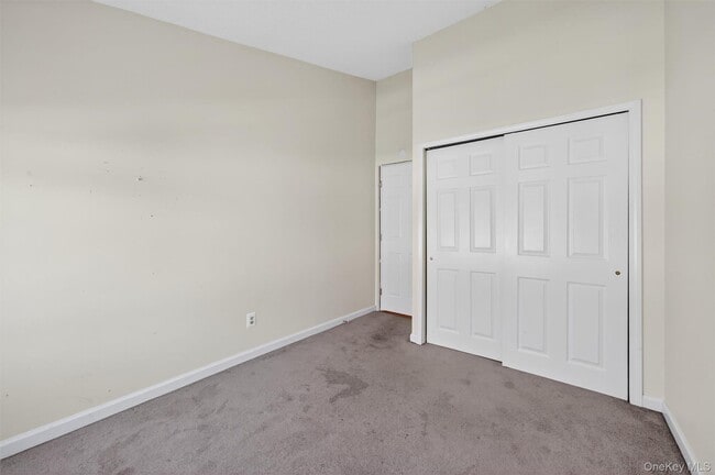 Building Photo - 3911 Whispering Hills Dr