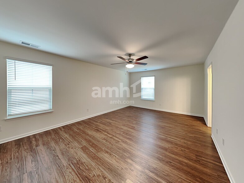 Building Photo - 612 Hamilton Park Dr