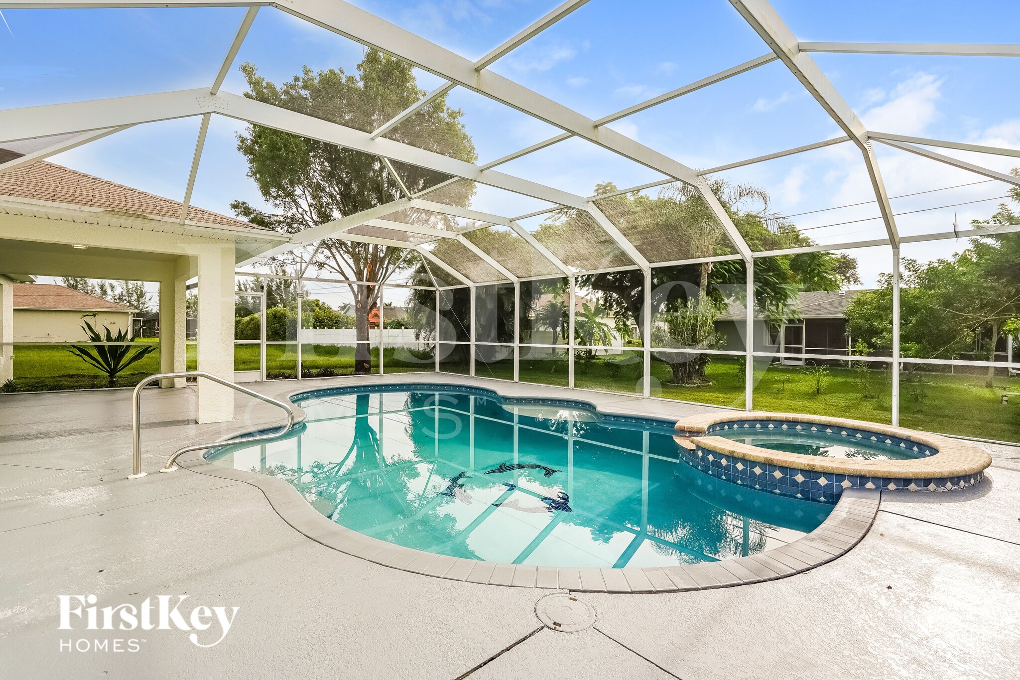 Building Photo - 2709 SW 4th Ave