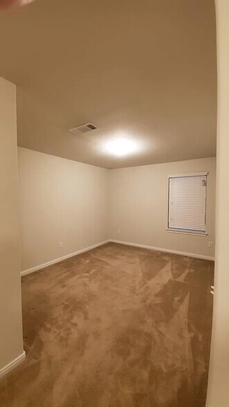 Upstairs open space - 12323 Skyview Amber Court