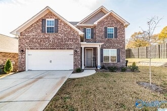 Building Photo - 108 Erskin Parcus Dr