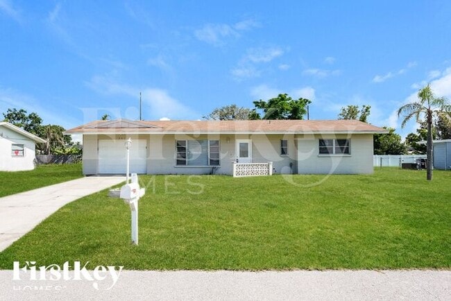Building Photo - 361 Gardenia Rd