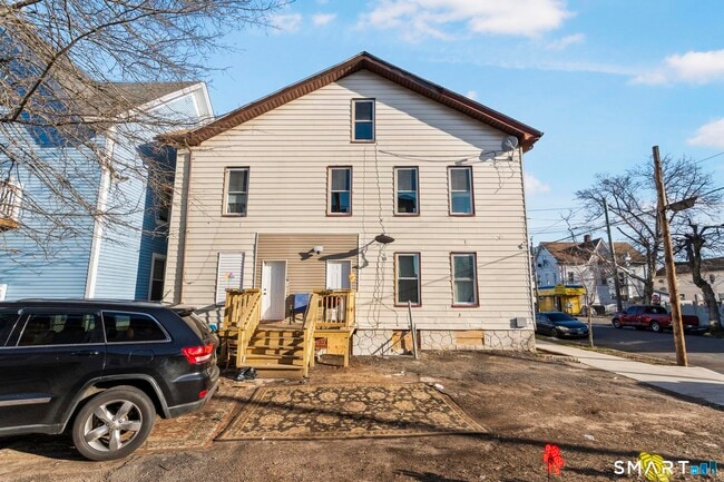 Building Photo - 302 Exchange St