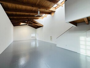 Building Photo - West Oakland 5th St