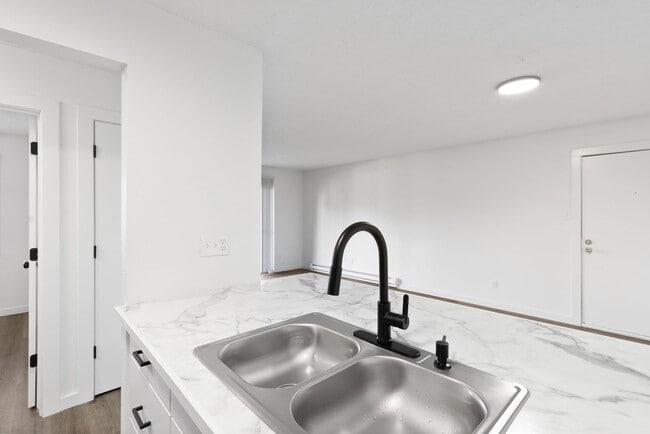 Building Photo - The Cypress | Elevated 2 Bedroom