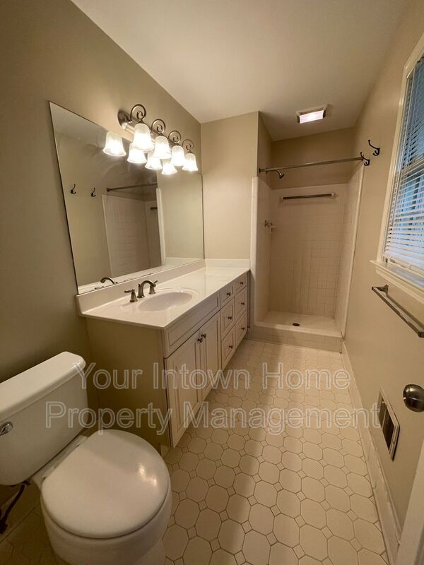 Building Photo - 2694 Shetland Dr
