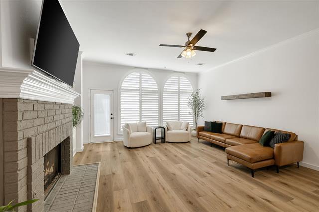 Building Photo - 624 Mossycup Oak Dr