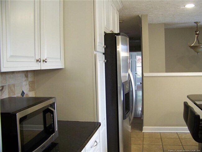 Building Photo - 6829 Towbridge Rd