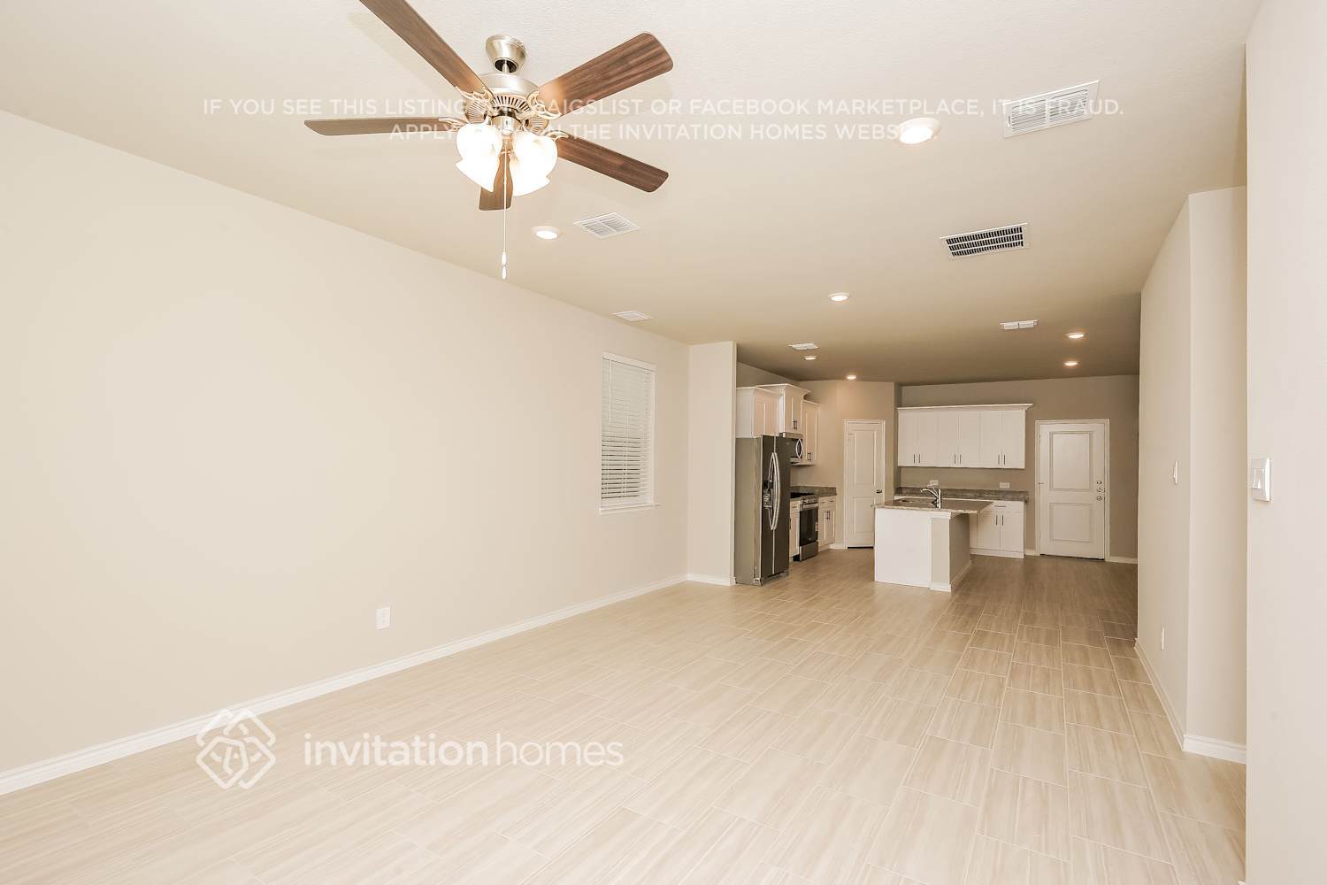 Building Photo - 7163 Blue Jay Way