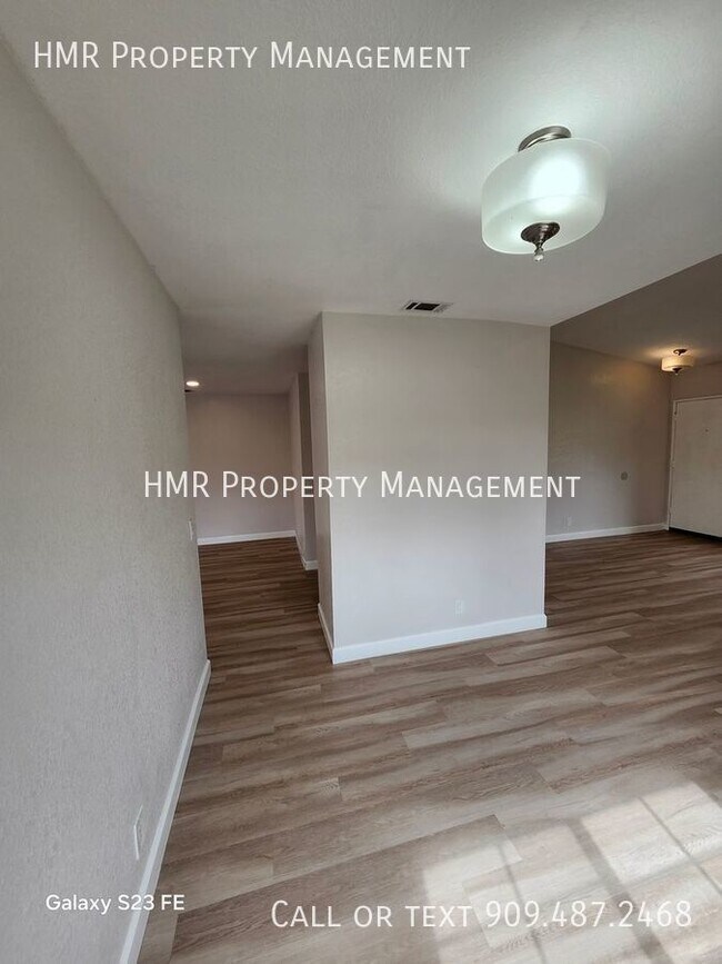 Building Photo - THIS HOUSE IS SPLIT  in a quiet Rancho Cuc...