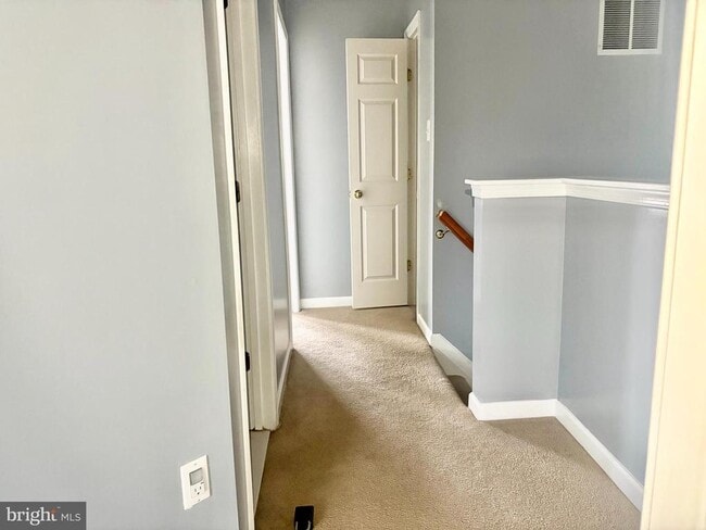 Building Photo - 927 Tipton Rd