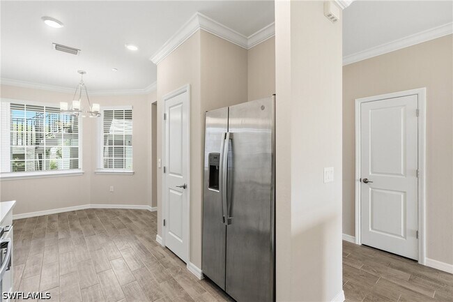 Building Photo - 11841 Venetian Lagoon Dr