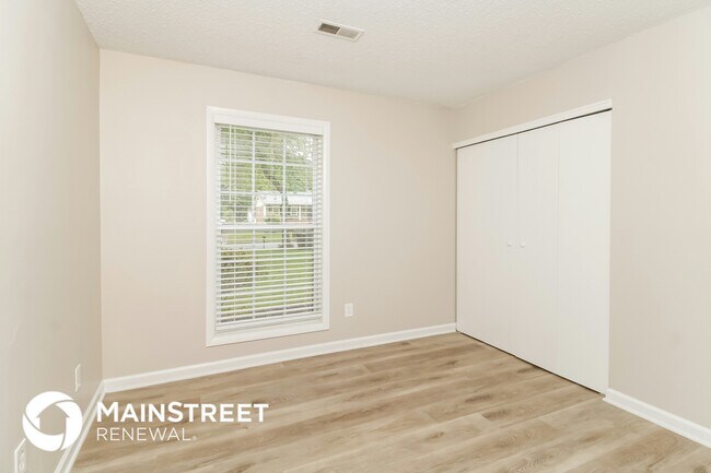 Building Photo - 3325 Darden Rd