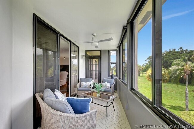 Building Photo - 4770 Fountains Dr S