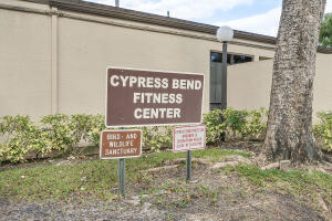 Building Photo - 2236 N Cypress Bend Dr