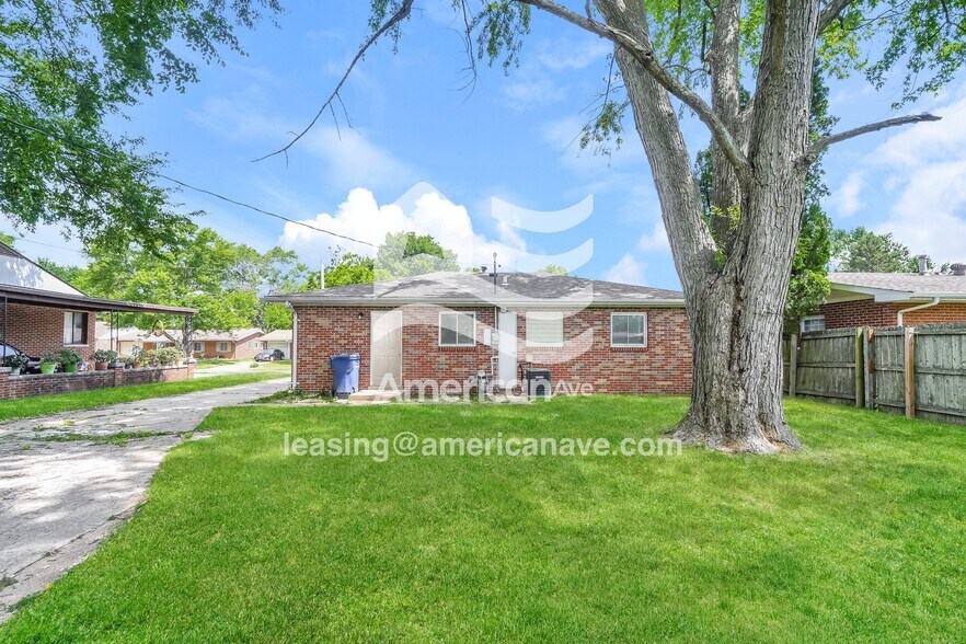 Building Photo - 4104 Shirley Dr