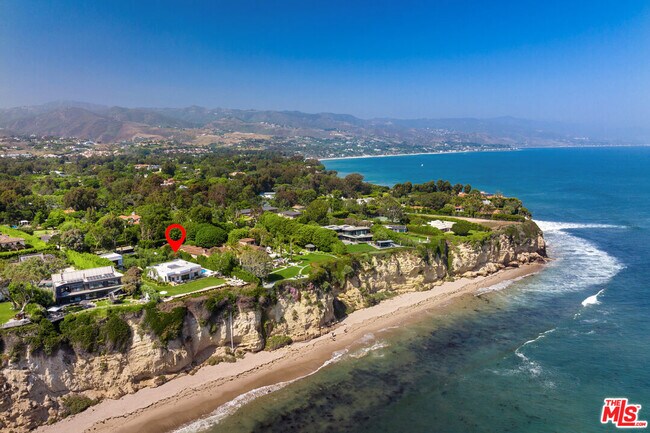Building Photo - 28926 Cliffside Dr