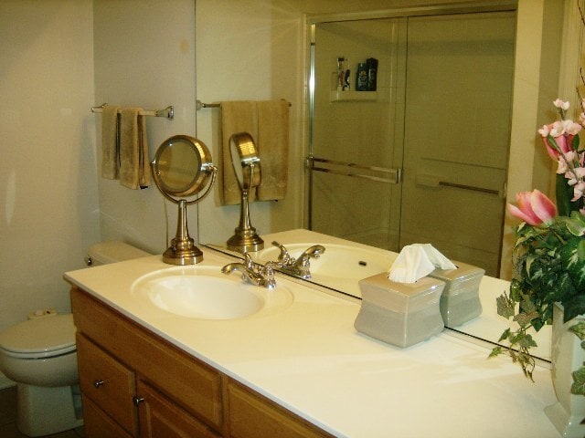 Building Photo - 457 Metropolitan St