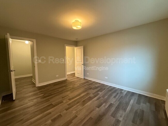 Building Photo - 800 Graceland Ave