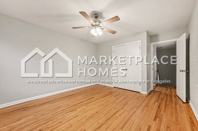 Building Photo - 427 Whispering Pines Dr