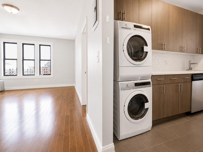 Floorplan - 518 West 204th Street