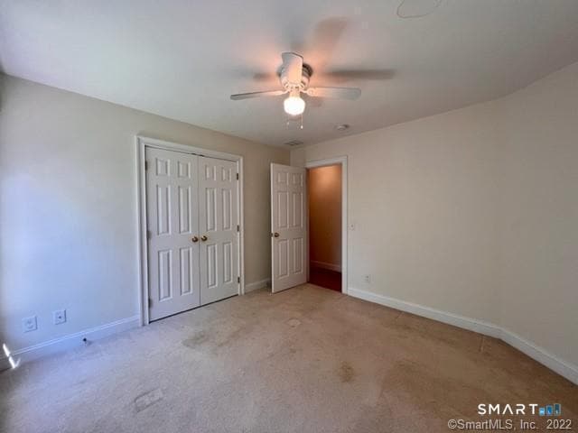 Building Photo - 242 Upper Pattagansett Rd