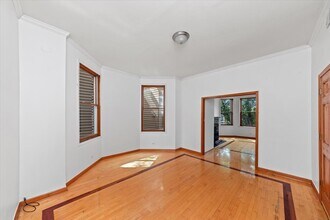 Building Photo - 1707 N Fairfield-2