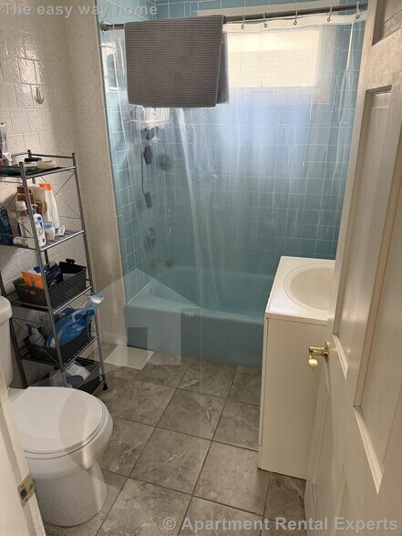 Building Photo - 65 Boston Ave