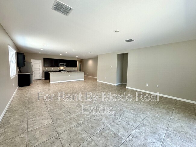 Building Photo - 5327 W Stargazer Pl