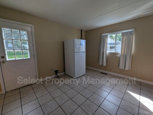 Building Photo - 926 Houston Dr