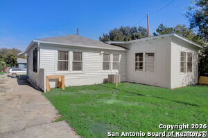 Building Photo - 1622 Gorman