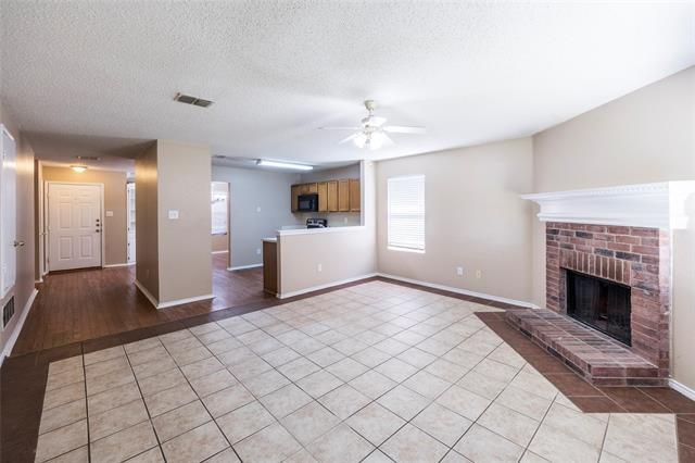 Building Photo - 4505 Green Meadow Dr