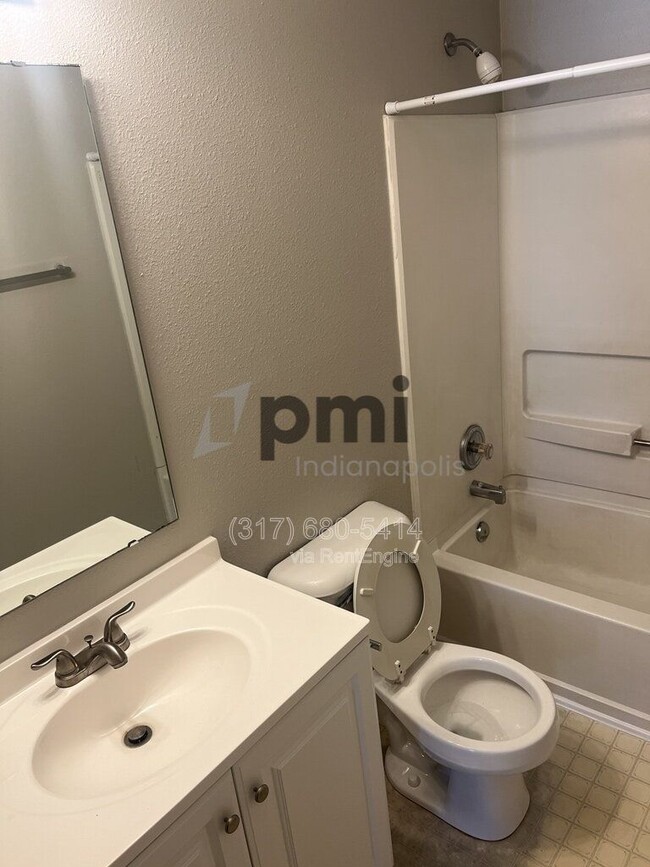 Building Photo - 346 Atherton Dr