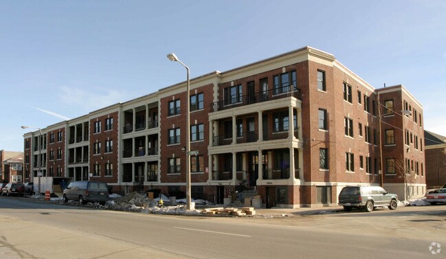 Primary Photo - Blue Hill Housing