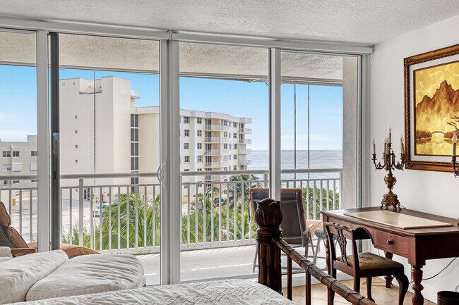 Building Photo - 3546 S Ocean Blvd