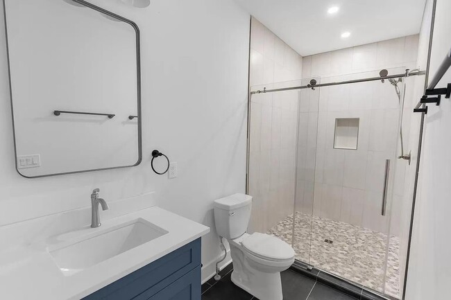 Building Photo - 4318 Woods St