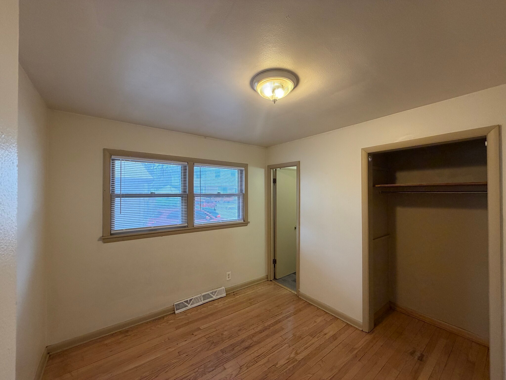 Building Photo - 4042 N 100th St