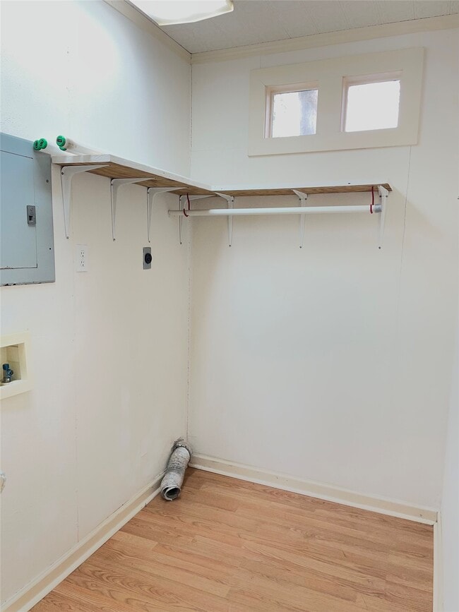 Building Photo - 3326 Triplett St