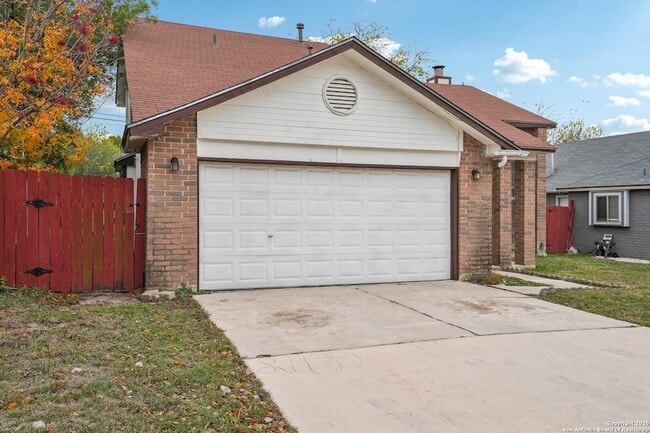 Building Photo - 6222 Candleview Ct