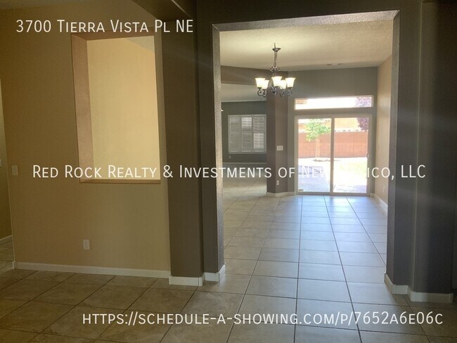 Building Photo - 3700 Tierra Vista Pl NE