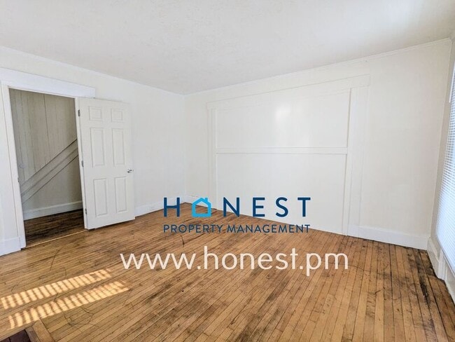 Building Photo - 30 Sewall St