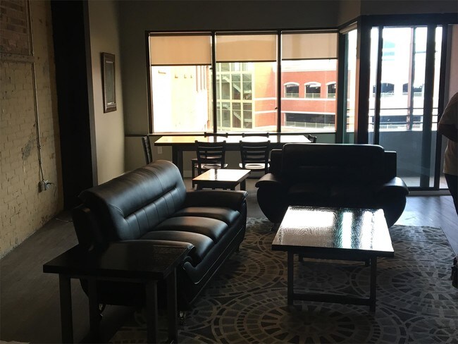 Building Photo - 157 S Kalamazoo Mall