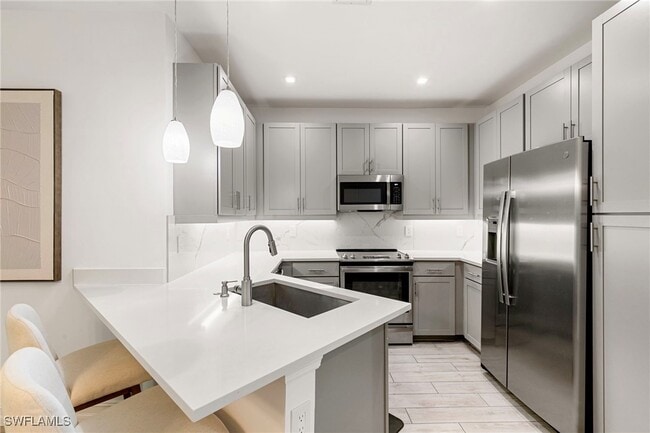 Building Photo - 7622 Rockefeller Dr