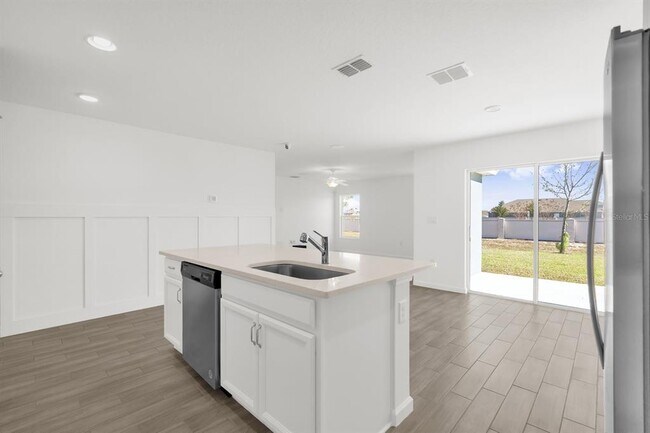 Building Photo - 1329 Tupelo Trl